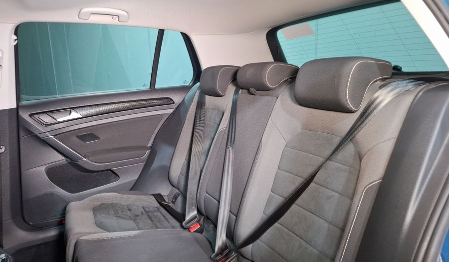 Volkswagen Golf 1.4 HIGHLINE DCT Hatchback 2018