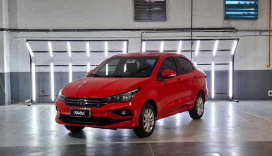 Fiat • Cronos