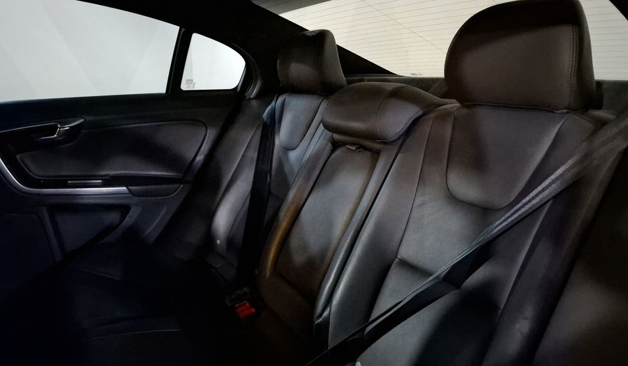 Volvo S60 2.0 ADDITION PLUS T4 Sedan 2016