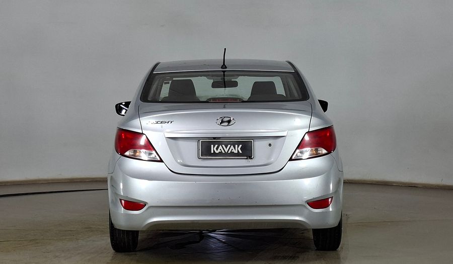Hyundai Accent 1.4 RB GL 2AB Sedan 2017