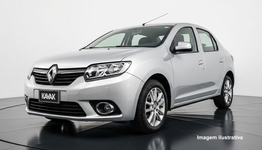 Renault • Logan