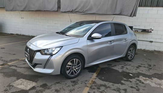 Peugeot • 208