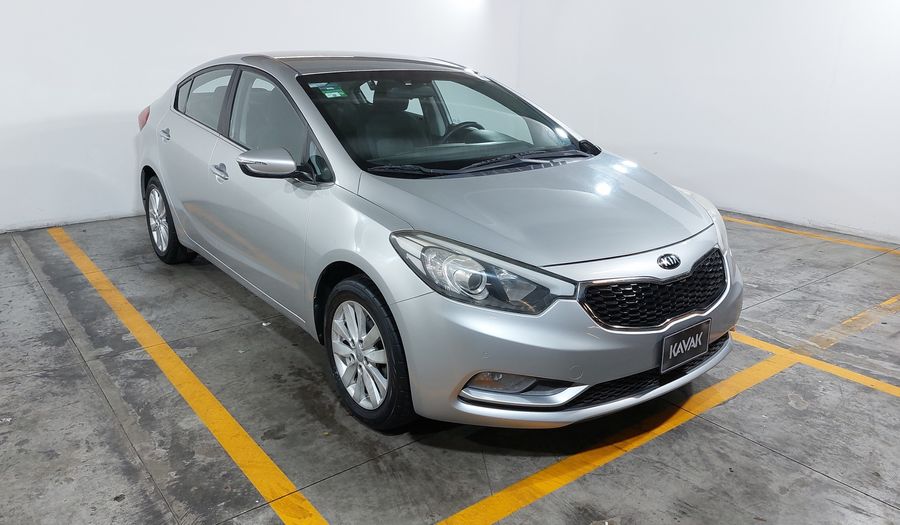 Kia Forte 2.0 EX AT Sedan 2016