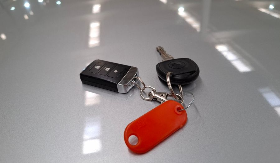 Chevrolet Celta 1.4 LT AB+ABS Hatchback 2014