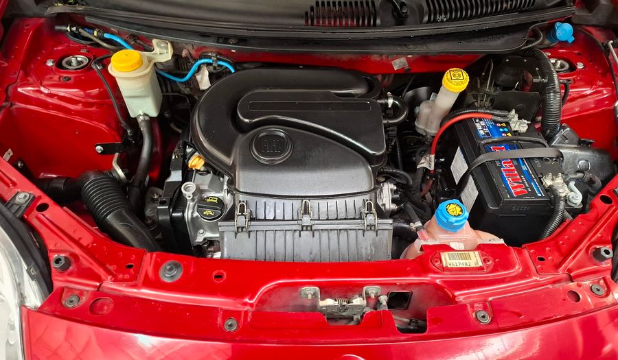 Fiat Palio 1.4 ATTRACTIVE Hatchback 2015