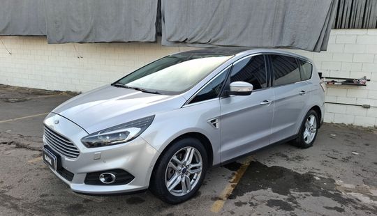 Ford • S-Max