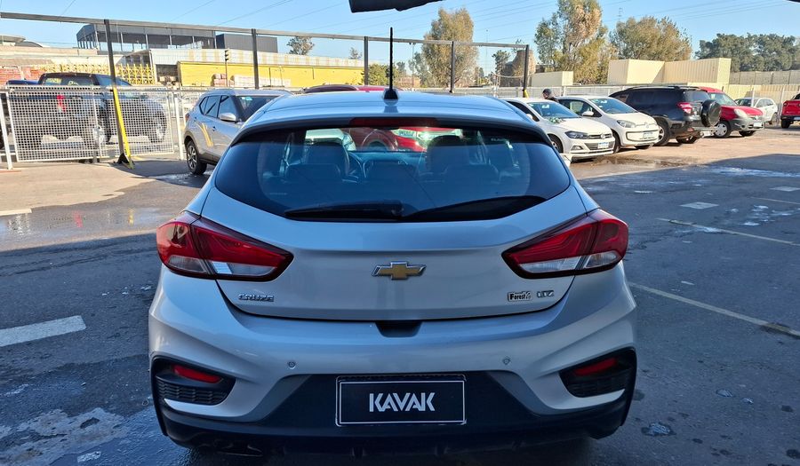 Chevrolet Cruze Ii 1.4 LTZ AUTO Hatchback 2021