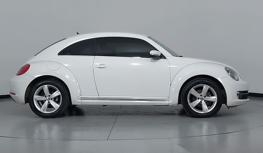Volkswagen Beetle 2.5 SPORT PAQUETE BASICO TIPTRONIC Hatchback 2015