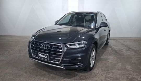 Audi • Q5