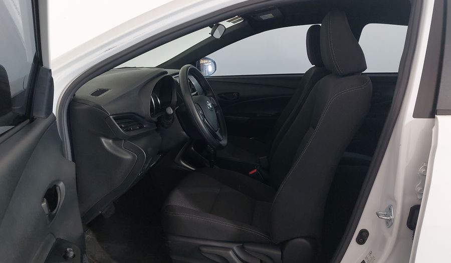 Toyota Yaris HATCH XL Hatchback 2024