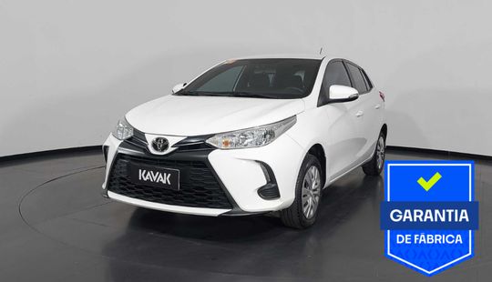 Toyota • Yaris
