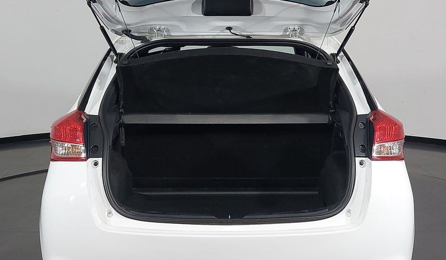 Toyota Yaris HATCH XL Hatchback 2024