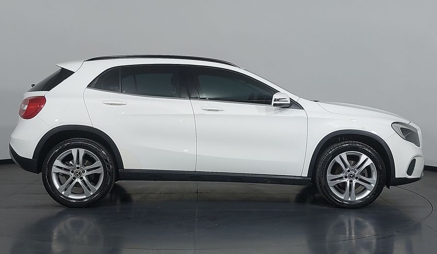 Mercedes Benz Gla 200 CGI STYLE Suv 2018
