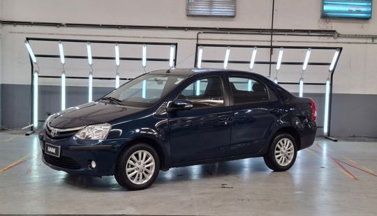 Toyota • Etios