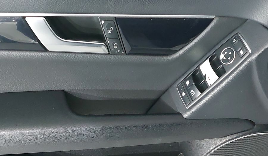 Mercedes Benz Clase C 1.6 180 CGI AT Sedan 2014