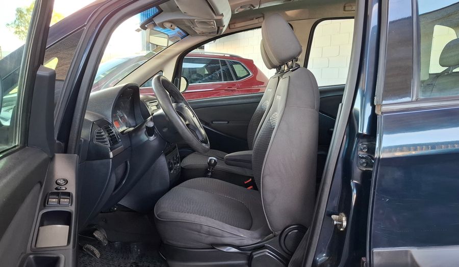 Fiat Idea 1.6 ADVENTURE 16V Minivan 2011