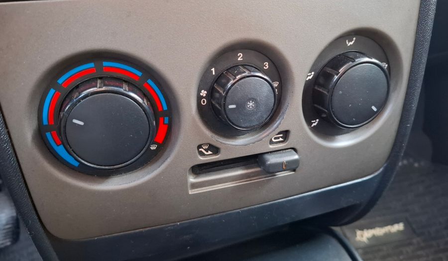 Fiat Idea 1.6 ADVENTURE 16V Minivan 2011