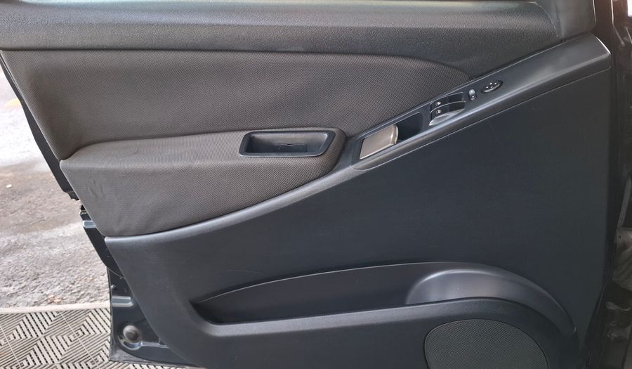Fiat Idea 1.6 ADVENTURE 16V Minivan 2011