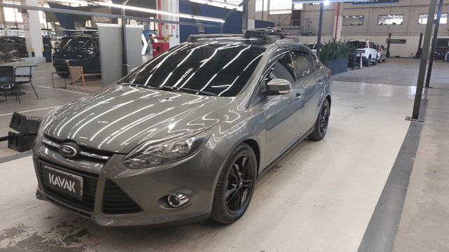 Ford • Focus
