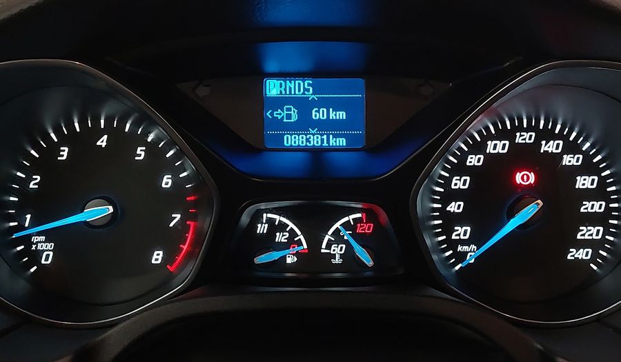Ford Focus SE SEDAN POWERSHIFT Sedan 2015
