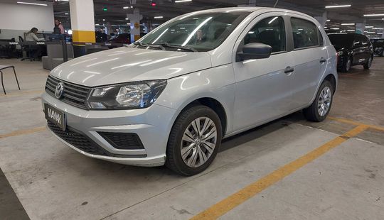Volkswagen • Gol