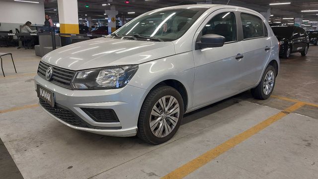 Volkswagen • Gol