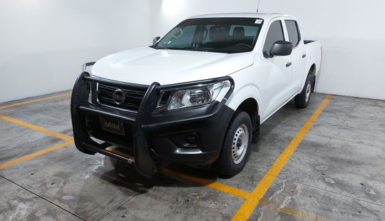 Nissan • NP300