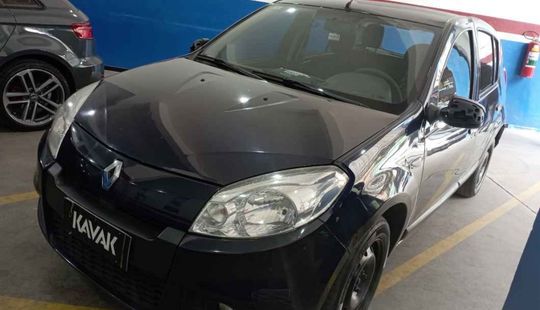 Renault • Sandero