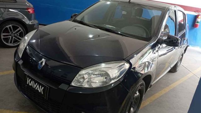 Renault • Sandero