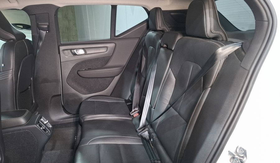 Volvo Xc40 2.0 T4 INSCRIPTION AUTO Suv 2020