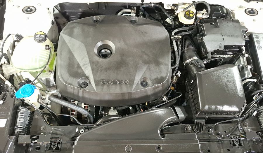 Volvo Xc40 2.0 T4 INSCRIPTION AUTO Suv 2020