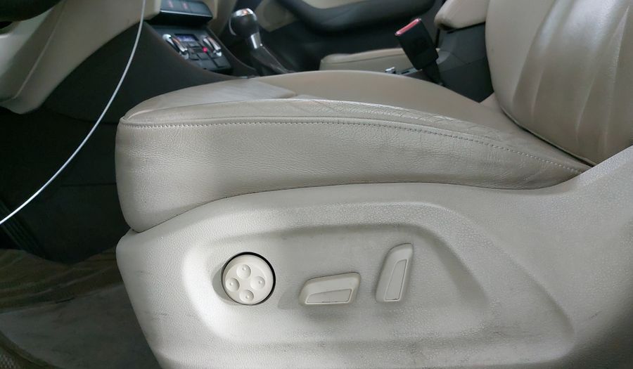 Audi Q3 2.0 LUXURY 170 HP S TRONIC Suv 2013