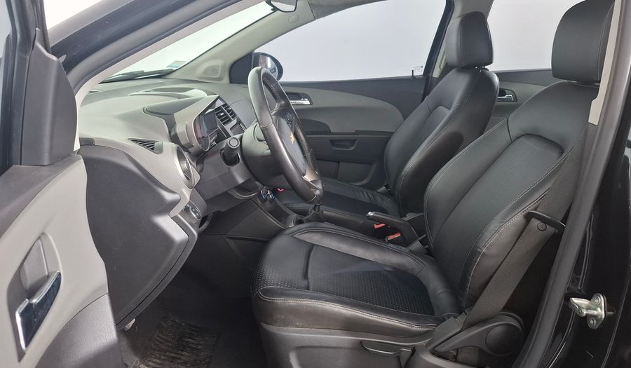 Chevrolet Sonic 1.6 LTZ Sedan 2014