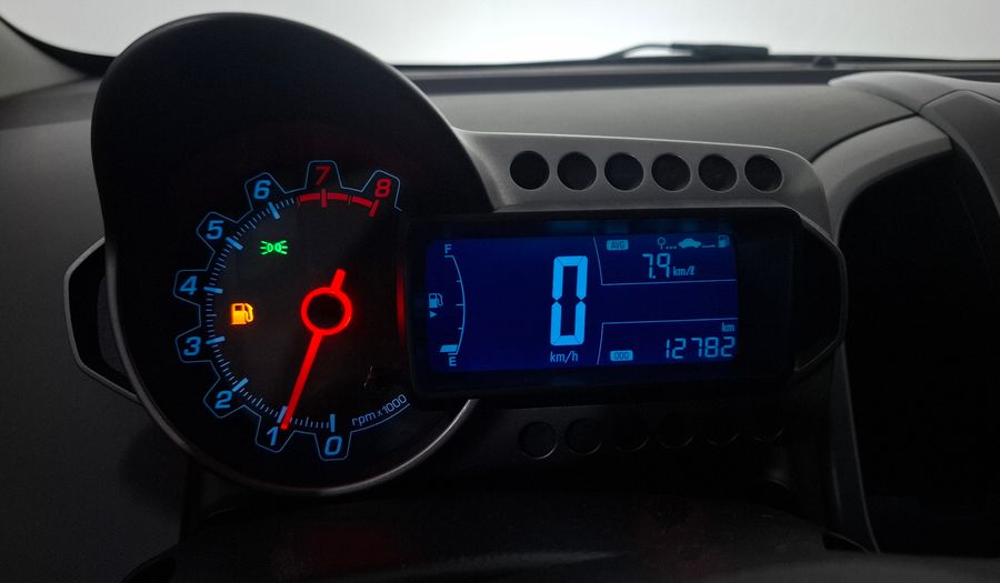 Chevrolet Sonic 1.6 LTZ Sedan 2014