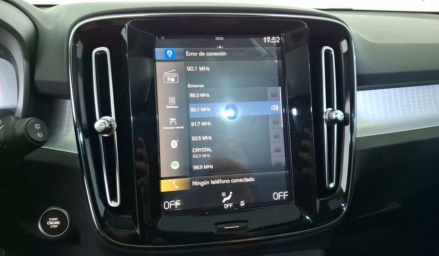 Volvo Xc40 2.0 T4 MOMENTUM AUTO Suv 2020