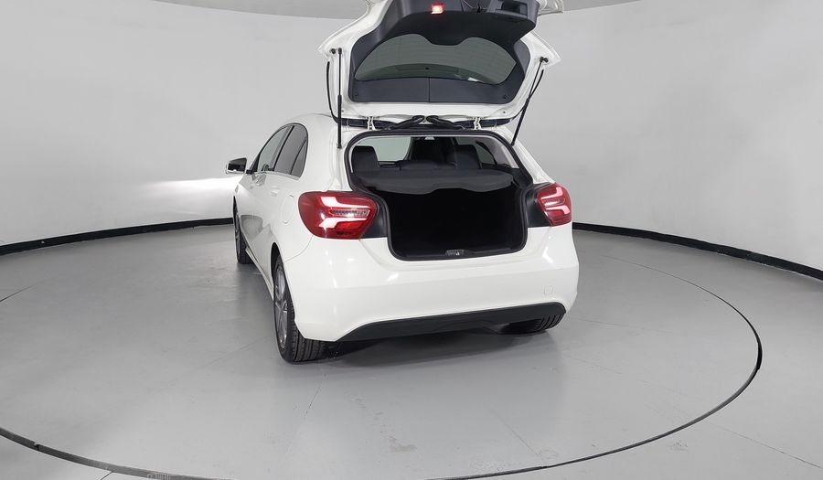 Mercedes Benz Clase A 1.6 200 STYLE DCT Hatchback 2018