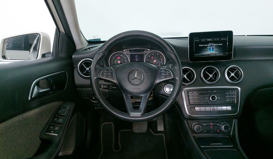 Mercedes Benz Clase A 1.6 200 STYLE DCT Hatchback 2018