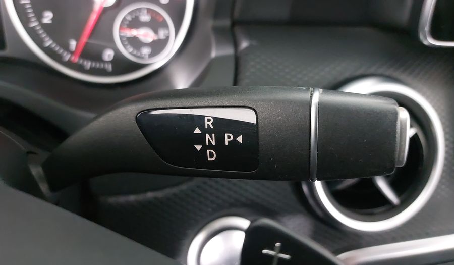Mercedes Benz Clase A 1.6 200 STYLE DCT Hatchback 2018