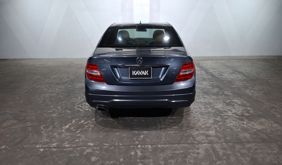 Mercedes Benz Clase C 1.8 250 CGI SPORT AT Sedan 2013
