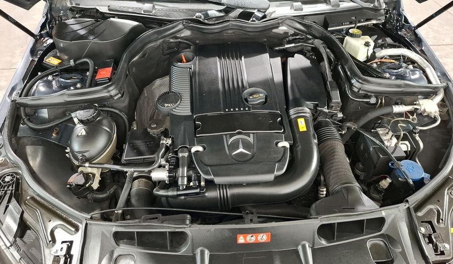 Mercedes Benz Clase C 1.8 250 CGI SPORT AT Sedan 2013
