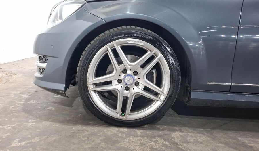 Mercedes Benz Clase C 1.8 250 CGI SPORT AT Sedan 2013