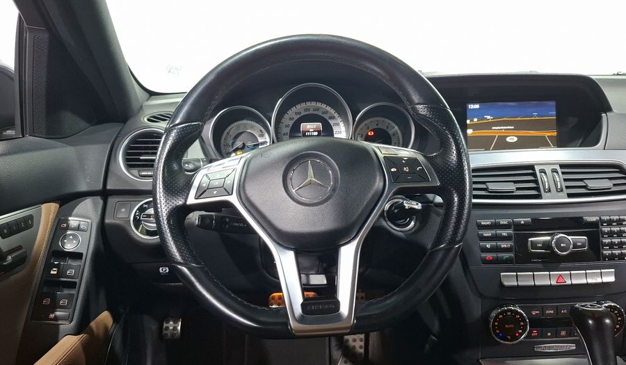Mercedes Benz Clase C 1.8 250 CGI SPORT AT Sedan 2013