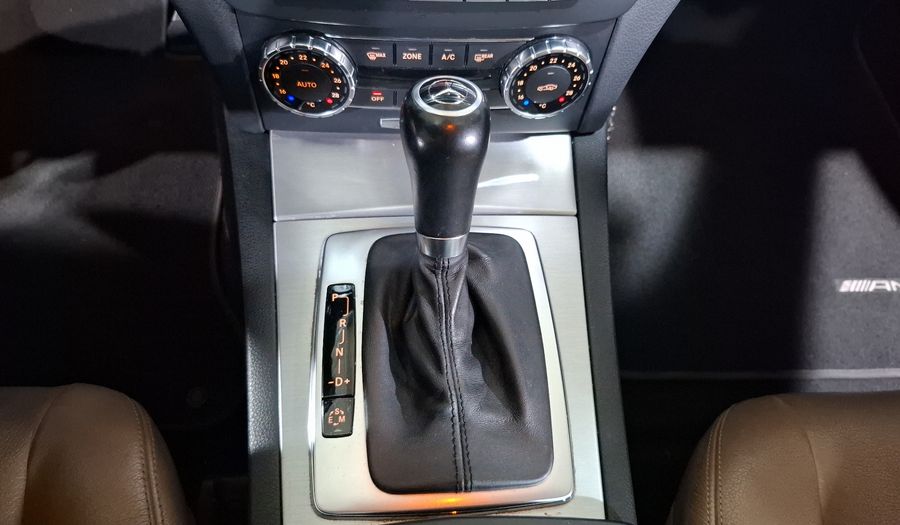 Mercedes Benz Clase C 1.8 250 CGI SPORT AT Sedan 2013
