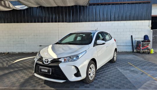 Toyota • Yaris