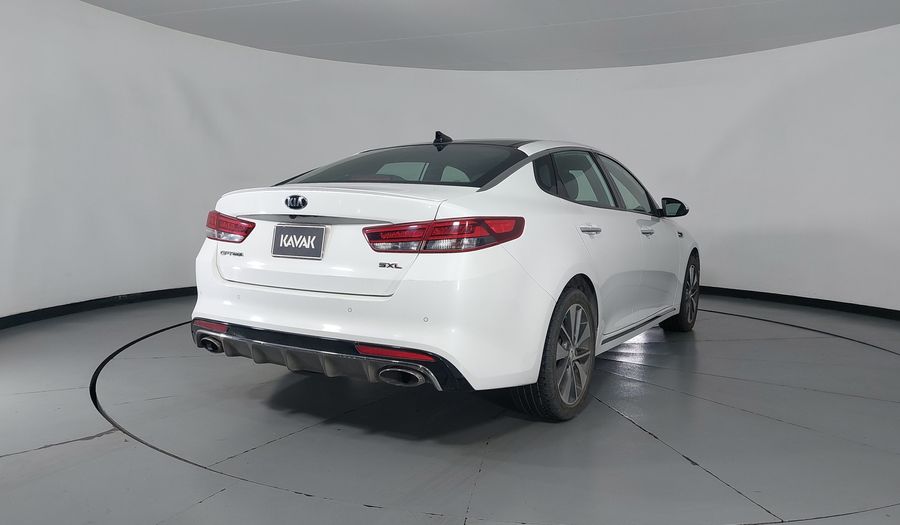 Kia Optima 2.0 TURBO GDI SXL AT Sedan 2016