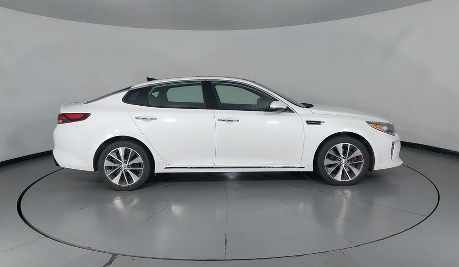 Kia Optima 2.0 TURBO GDI SXL AT Sedan 2016