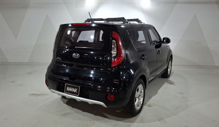 Kia Soul 1.6 LX AT Hatchback 2017