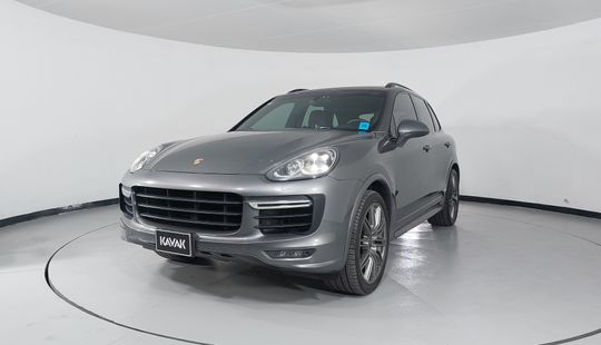 Porsche • Cayenne
