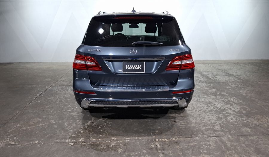 Mercedes Benz Clase M 4.7 ML 500 CGI BITURBO 4WD AT Suv 2013