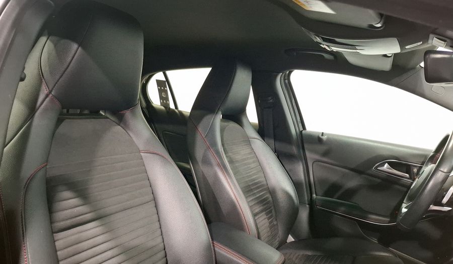 Mercedes Benz Clase Gla 2.0 GLA 250 SPORT DCT Suv 2018